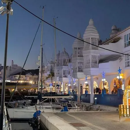 Puerto Marina Lägenhet Benalmádena